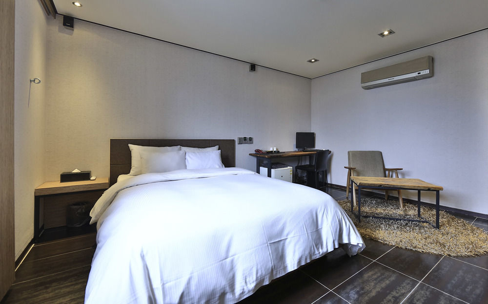 Hill House Motel 抱川市 外观 照片