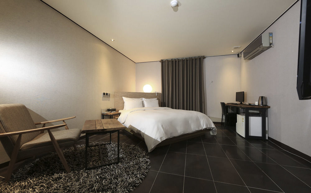 Hill House Motel 抱川市 外观 照片